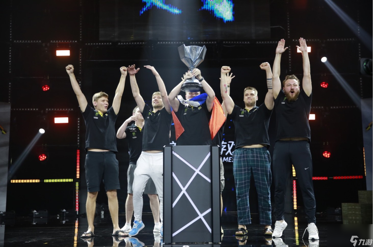 外卡赛区差距缩小，拉美、土耳其战队已能撼动传统强队。